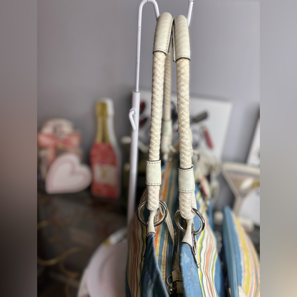 Coach 2011 Nautical East West Striped Beach Tote w/ matching wristlet - Picture 9 of 15